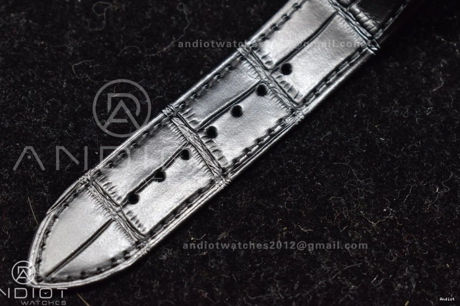 Black Dial on Black Maker Strap Rubber 8F SS Overseas 0501
